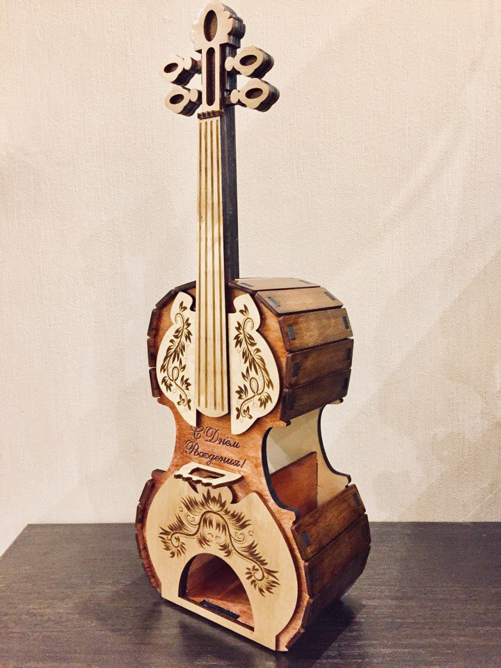 طرح چایخانه به شکل گیتار مناسب برای استفاده در دستگاه های cnc چوب و cnc لیزر - laser cut guitar shaped tea house cdr file