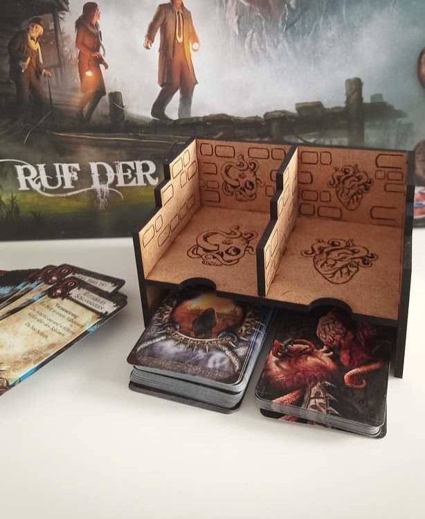 طرح کارت ویزیت عمارت‌های جنون مناسب برای استفاده در دستگاه های cnc چوب و cnc لیزر - laser cut mansions of madness card holder organizer svg file