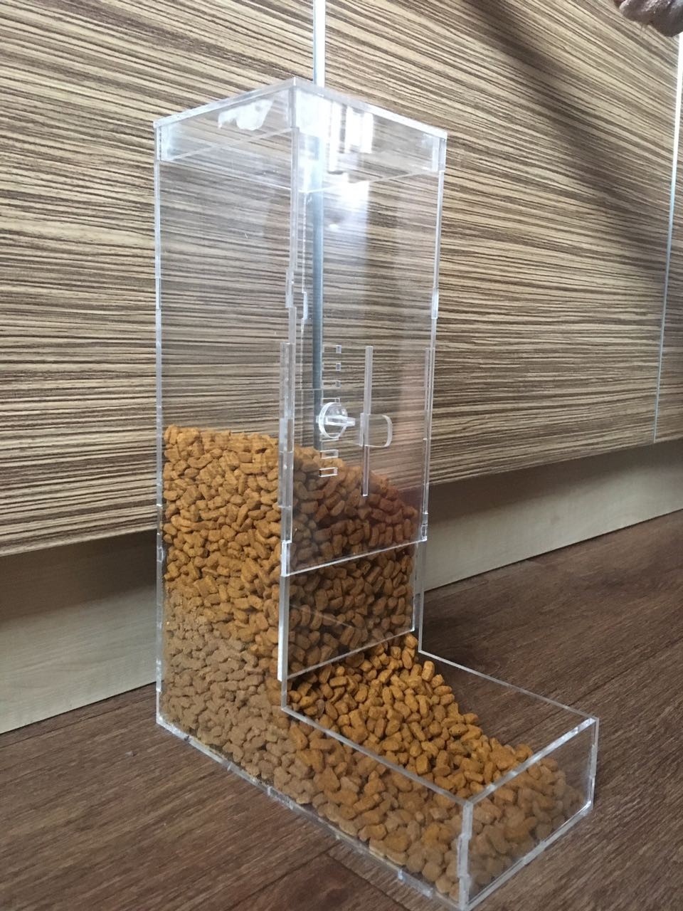 طرح اکریلیک فیدر حیوانات خانگی مناسب برای استفاده در دستگاه های cnc چوب و cnc لیزر - laser cut pet feeder acrylic cdr file
