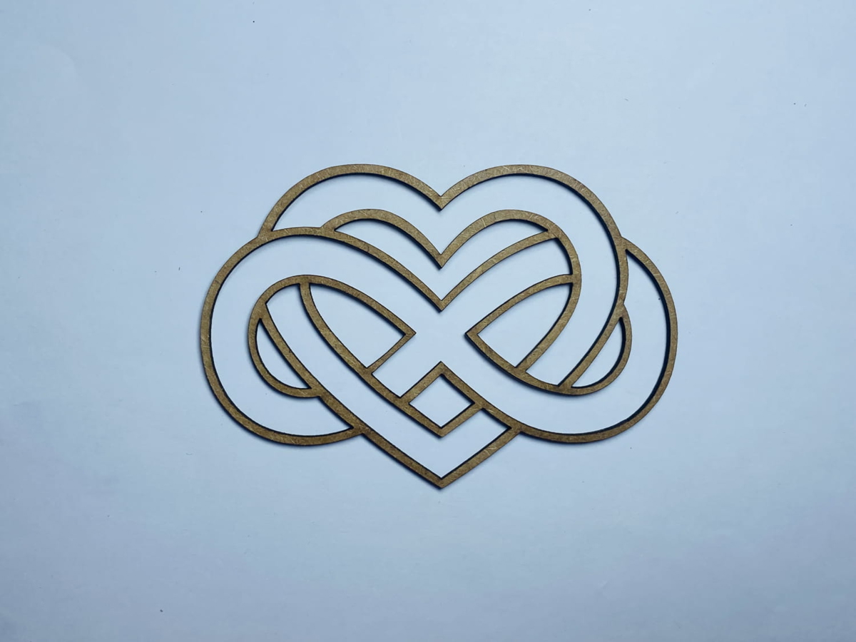 طرح چوب قلب بی‌نهایت - مناسب برای استفاده در دستگاه های cnc چوب و cnc لیزر - laser cut infinity heart wood shape for craft cdr file