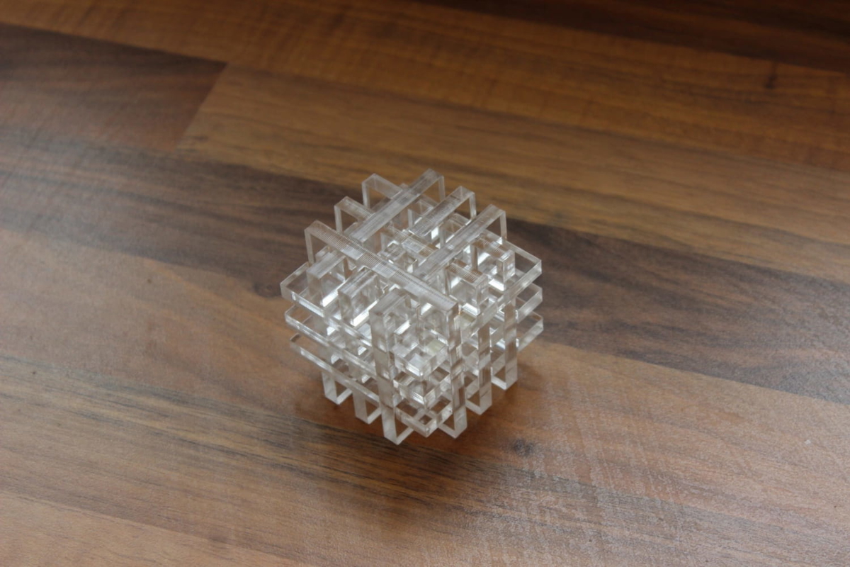 طرح و فرمت و پازل مکعبی ضربدری با مته مناسب برای استفاده در دستگاه های cnc چوب و cnc لیزر - laser cut burr criss cross cube puzzle burr box puzzle svg file