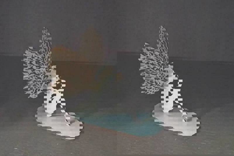 طرح فرشته و پری روی پایه دکوری مناسب برای استفاده در دستگاه های cnc چوب و cnc لیزر - laser cut angel fairy on stand decoration dxf file