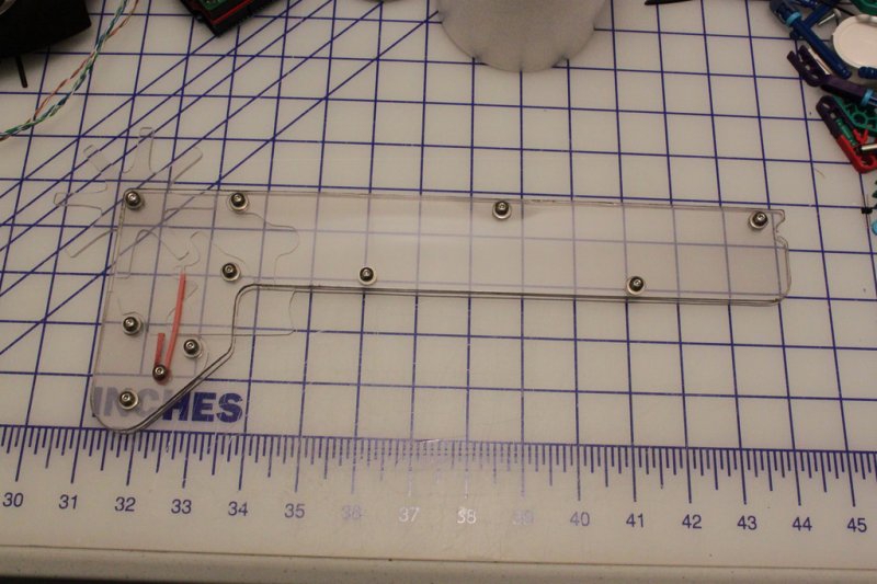 طرح تفنگ لاستیکی مناسب برای استفاده در دستگاه های cnc چوب و cnc لیزر - laser cut rubber band gun cdr file