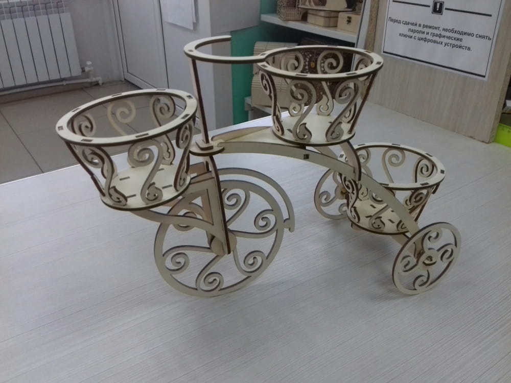 طرح پایه گل سه چرخه مناسب برای استفاده در دستگاه های cnc چوب و cnc لیزر - laser cut tricycle flower stand dxf file