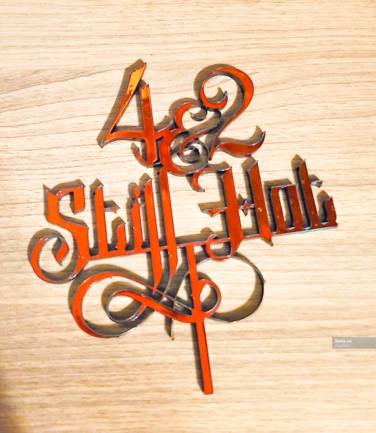 طرح رویه کیک داغ مناسب برای استفاده در دستگاه های cnc چوب و cnc لیزر - laser cut still hot cake topper svg file