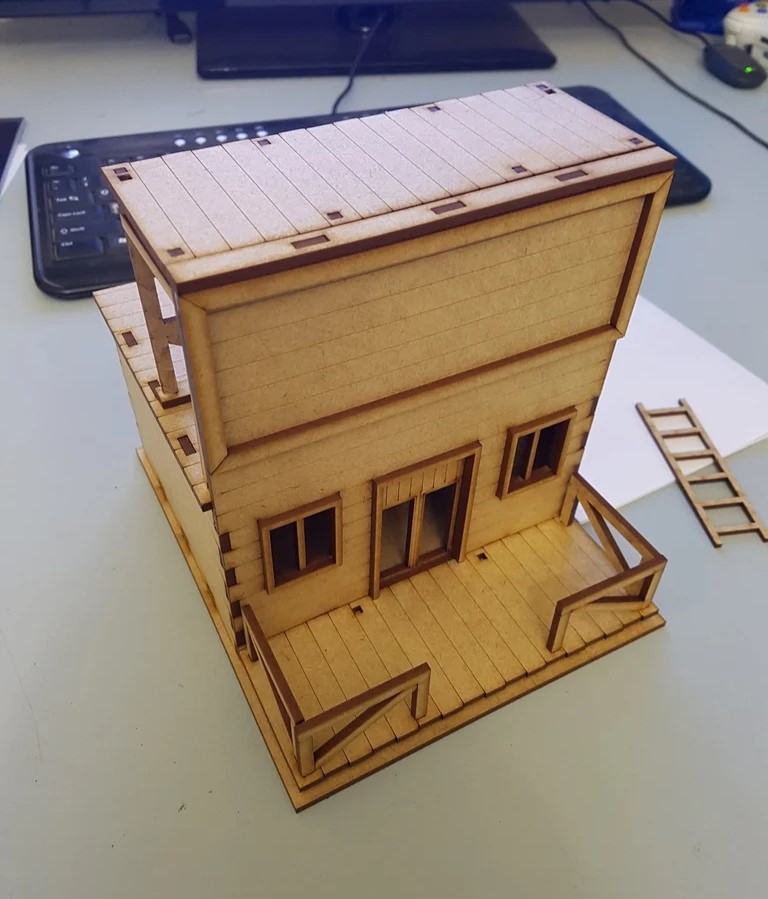 طرح ساختمان پایه غرب وحشی مناسب برای استفاده در دستگاه های cnc چوب و cnc لیزر - laser cut wild west basic building svg file