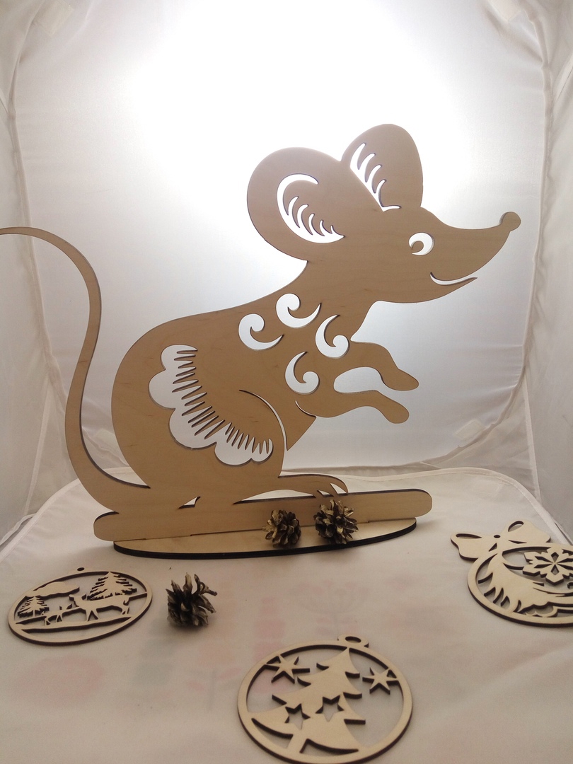 طرح موش صحرایی روی پایه مناسب برای استفاده در دستگاه های cnc چوب و cnc لیزر - laser cut rat mouse on stand cdr file