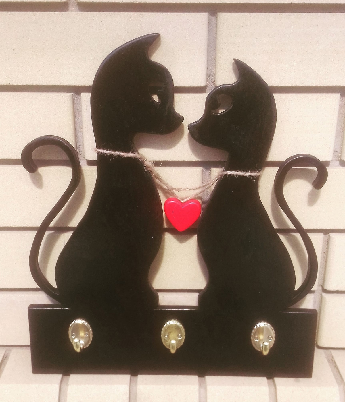 طرح جاکلیدی گربه و گربه دیواری مناسب برای استفاده در دستگاه های cnc چوب و cnc لیزر - laser cut cat couple keys hanger wall mounted hanger cdr file