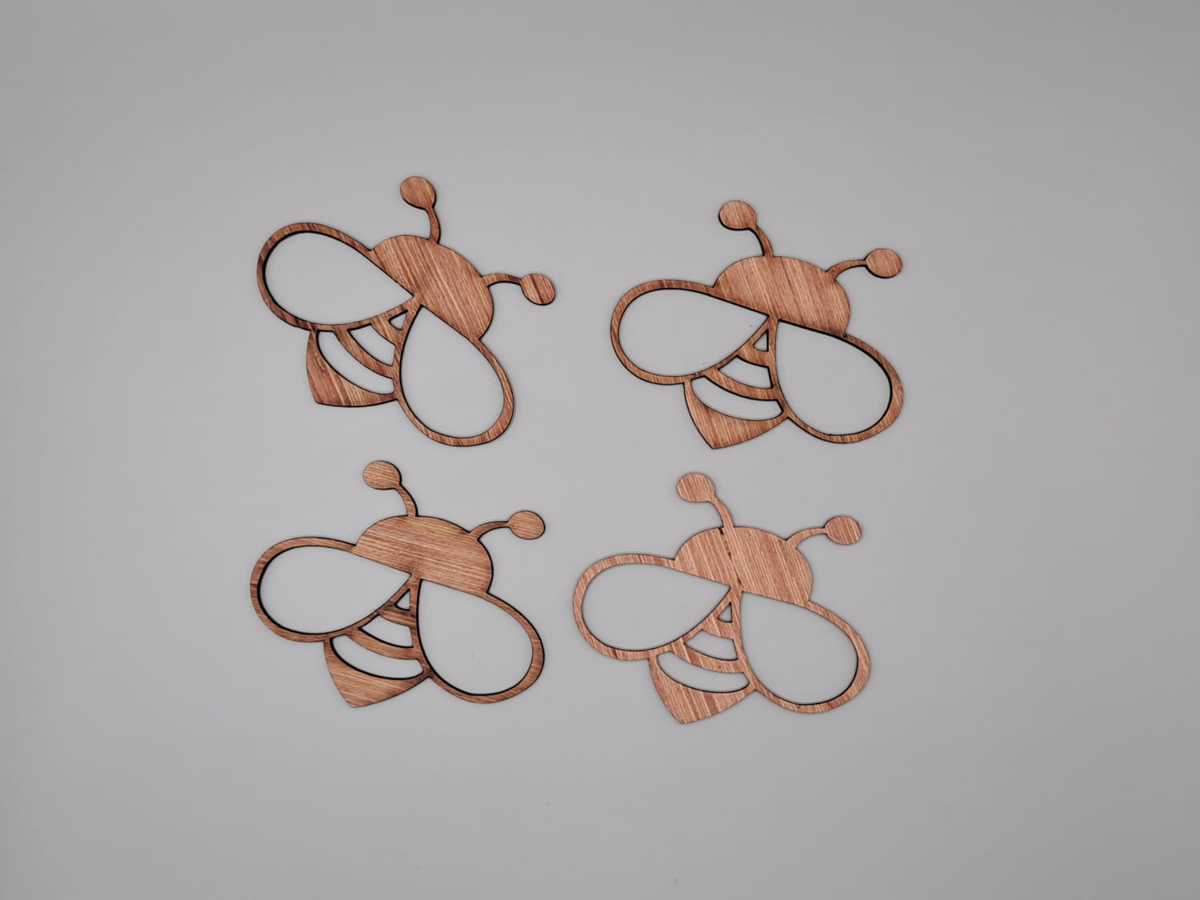 طرح زنبور چوبی مناسب برای استفاده در دستگاه های cnc چوب و cnc لیزر - laser cut wood bee cutout shape cdr file