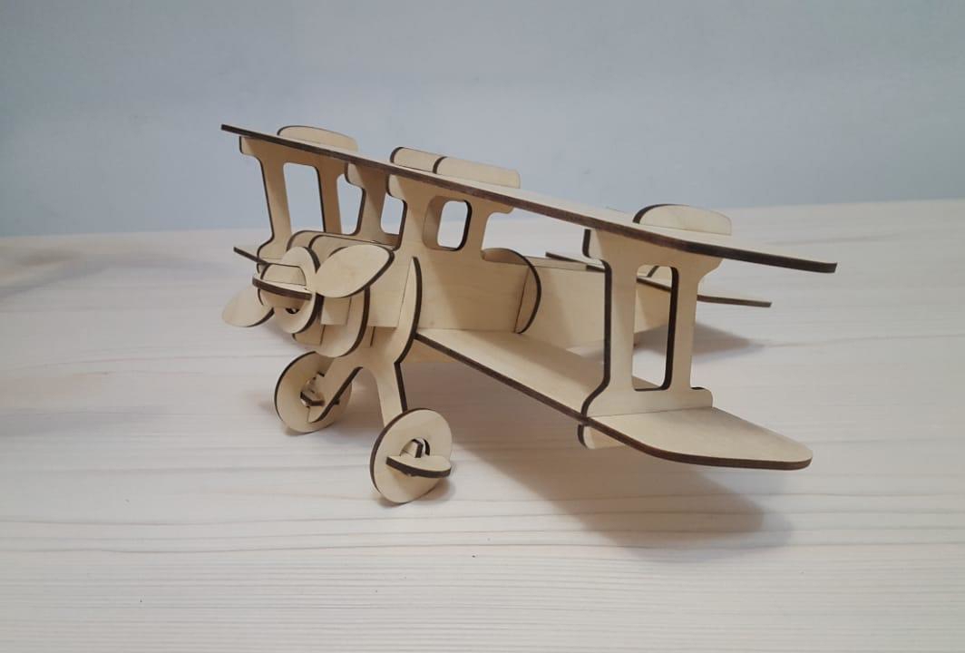 طرح مدل هواپیمای مناسب برای استفاده در دستگاه های cnc چوب و cnc لیزر - laser cut aircraft model cdr file