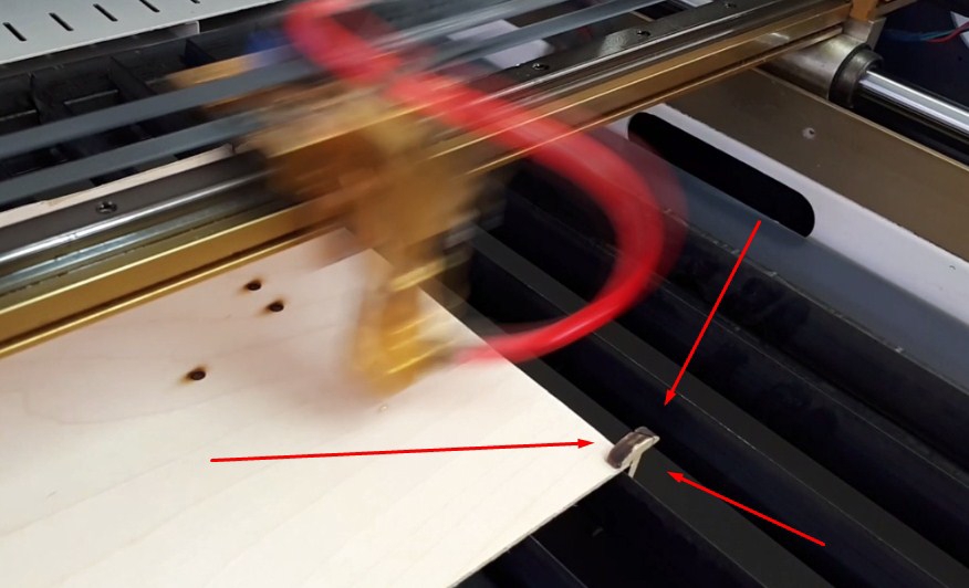 طرح gribki 3 و 6 میلی‌متری مناسب برای استفاده در دستگاه های cnc چوب و cnc لیزر - gribki 3 i 6 mm cdr file