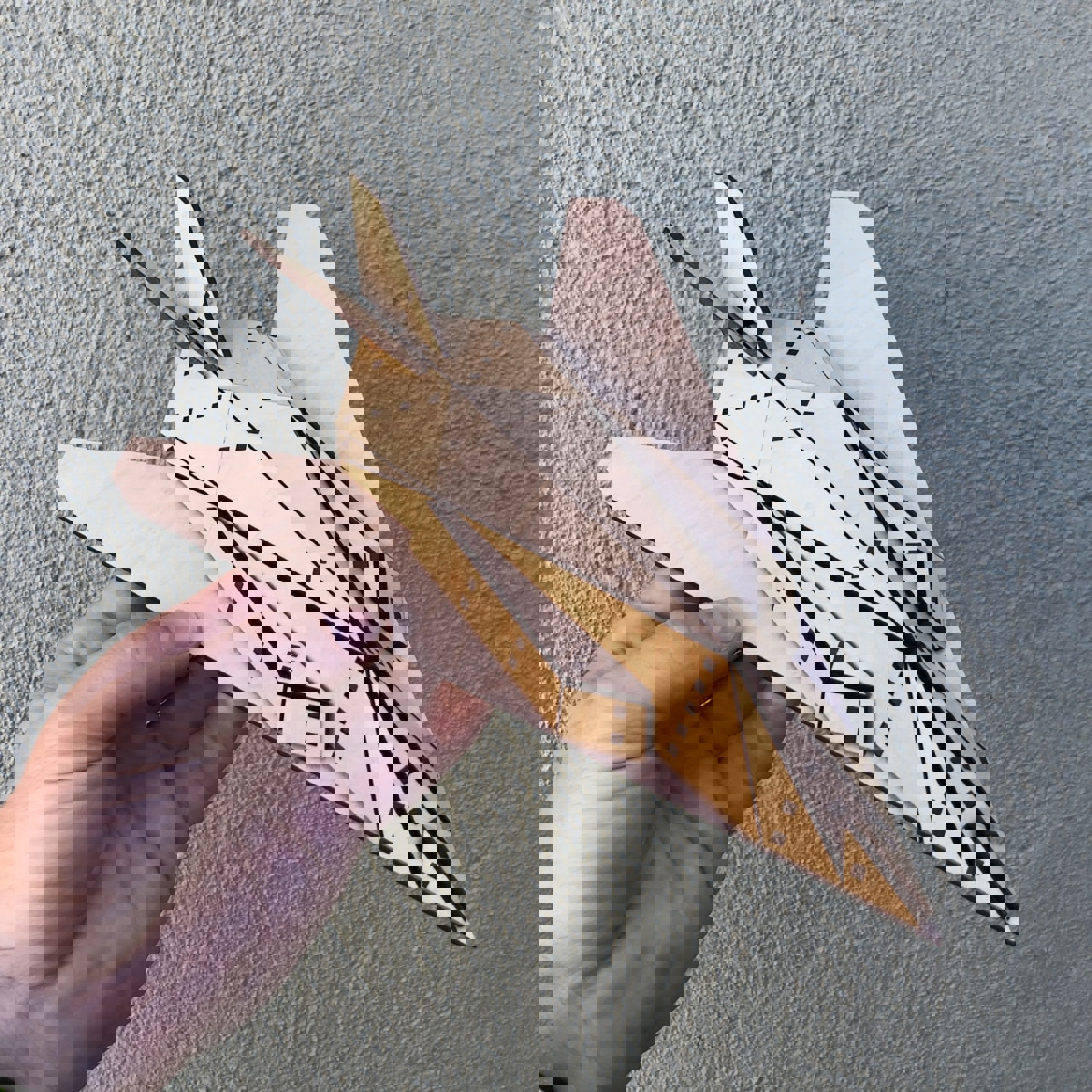 طرح پازل سه بعدی هواپیمای لاکهید اف ۱۱۷ نایت هاوک مناسب برای استفاده در دستگاه های cnc چوب و cnc لیزر - laser cut lockheed f 117 nighthawk 3d puzzle svg file