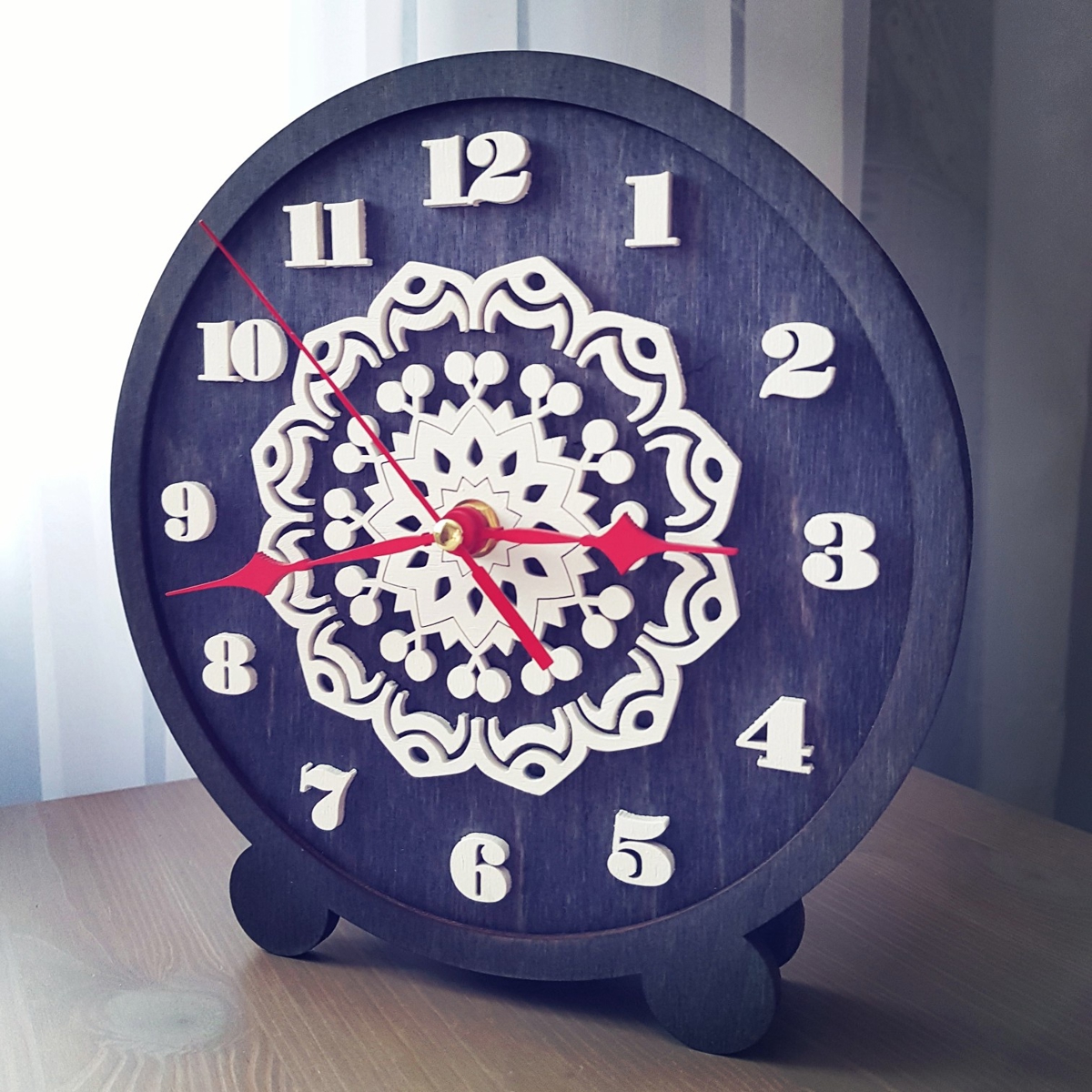 طرح ساعت رومیزی تزئینی مناسب برای استفاده در دستگاه های cnc چوب و cnc لیزر - laser cut decorative table clock cdr file