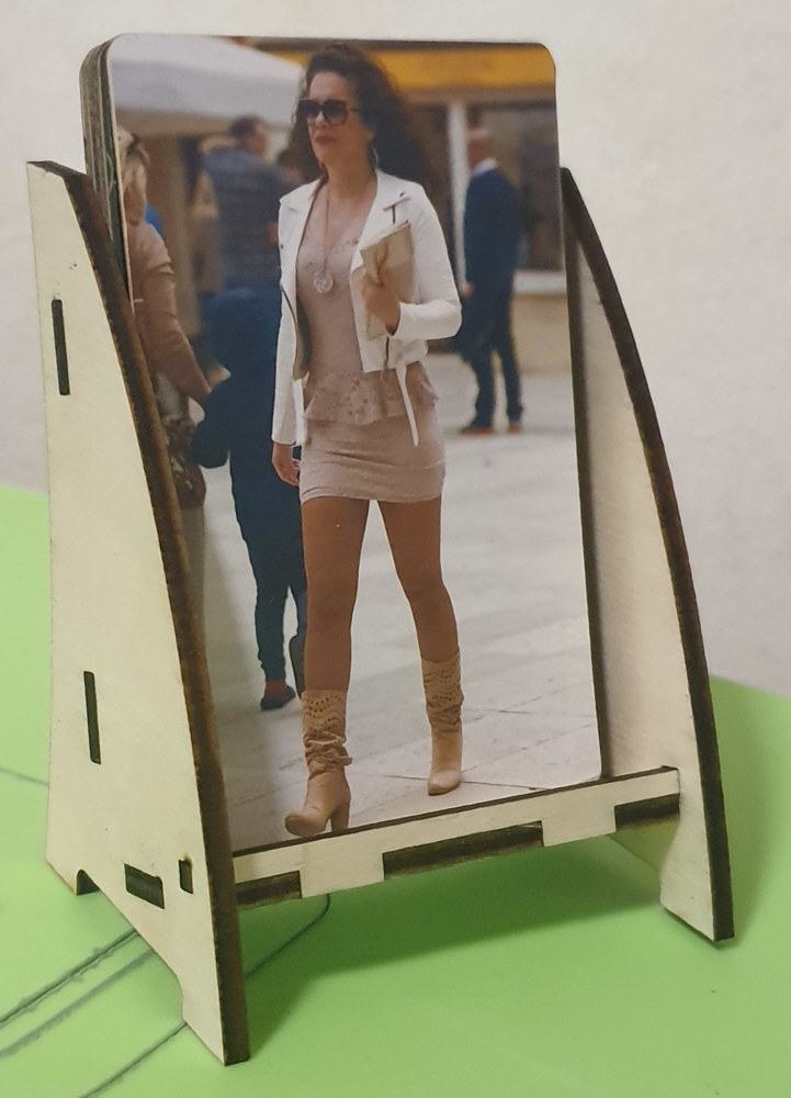 طرح و جای کارت ویزیت با ضخامت 3 میلی‌متر مناسب برای استفاده در دستگاه های cnc چوب و cnc لیزر - laser cut business card holder 3mm svg file