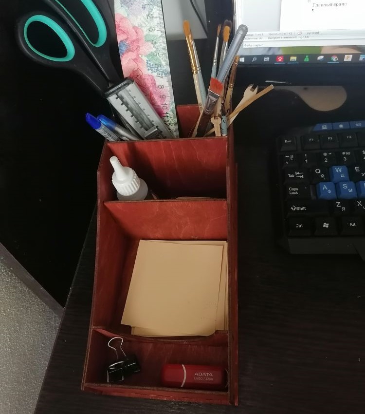 طرح قفسه رومیزی لوازم اداری خانگی مناسب برای استفاده در دستگاه های cnc چوب و cnc لیزر - laser cut home office supply desktop storage rack dxf file