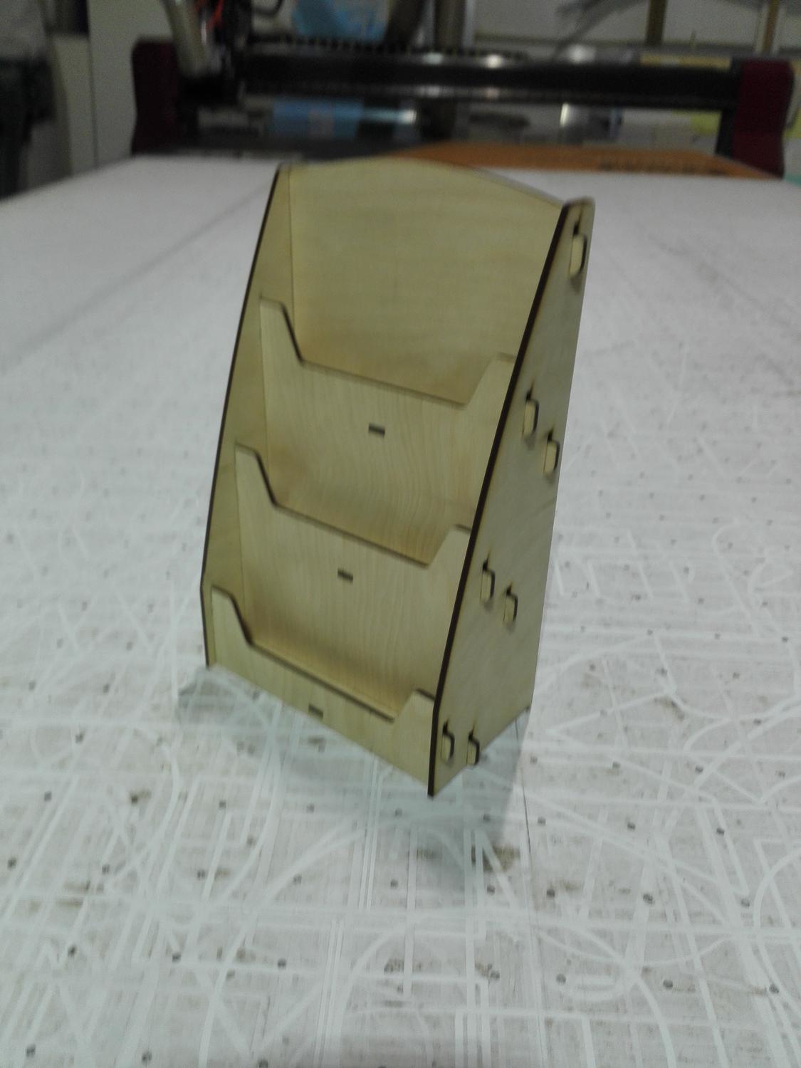 طرح قفسه مجله چوبی مناسب برای استفاده در دستگاه های cnc چوب و cnc لیزر - laser cut wooden magazine display rack cdr file