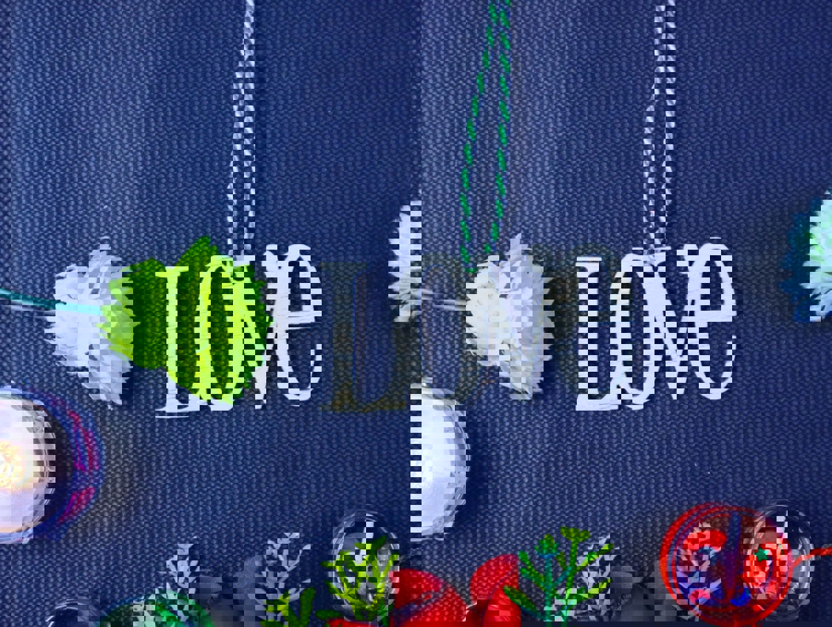 طرح حکاکی لیزری حروف عشق مناسب برای استفاده در دستگاه های cnc چوب و cnc لیزر - laser cut love word ornament cdr file