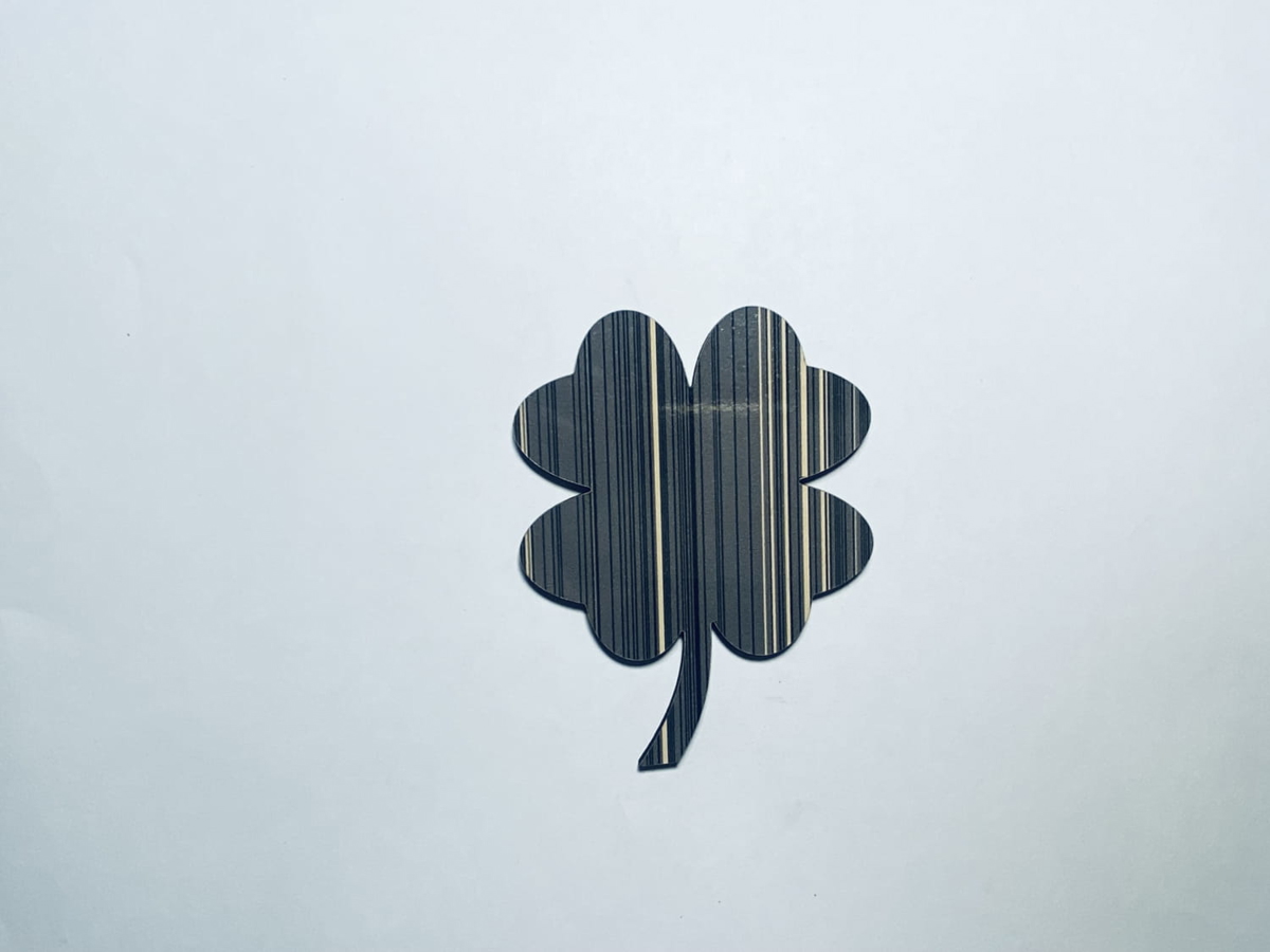 طرح برش چوب طرح شبدر چهار برگ برای لیزر برش مناسب برای استفاده در دستگاه های cnc چوب و cnc لیزر - laser cut 4 leaf clover shape shamrock unfinished wood cutout cdr file