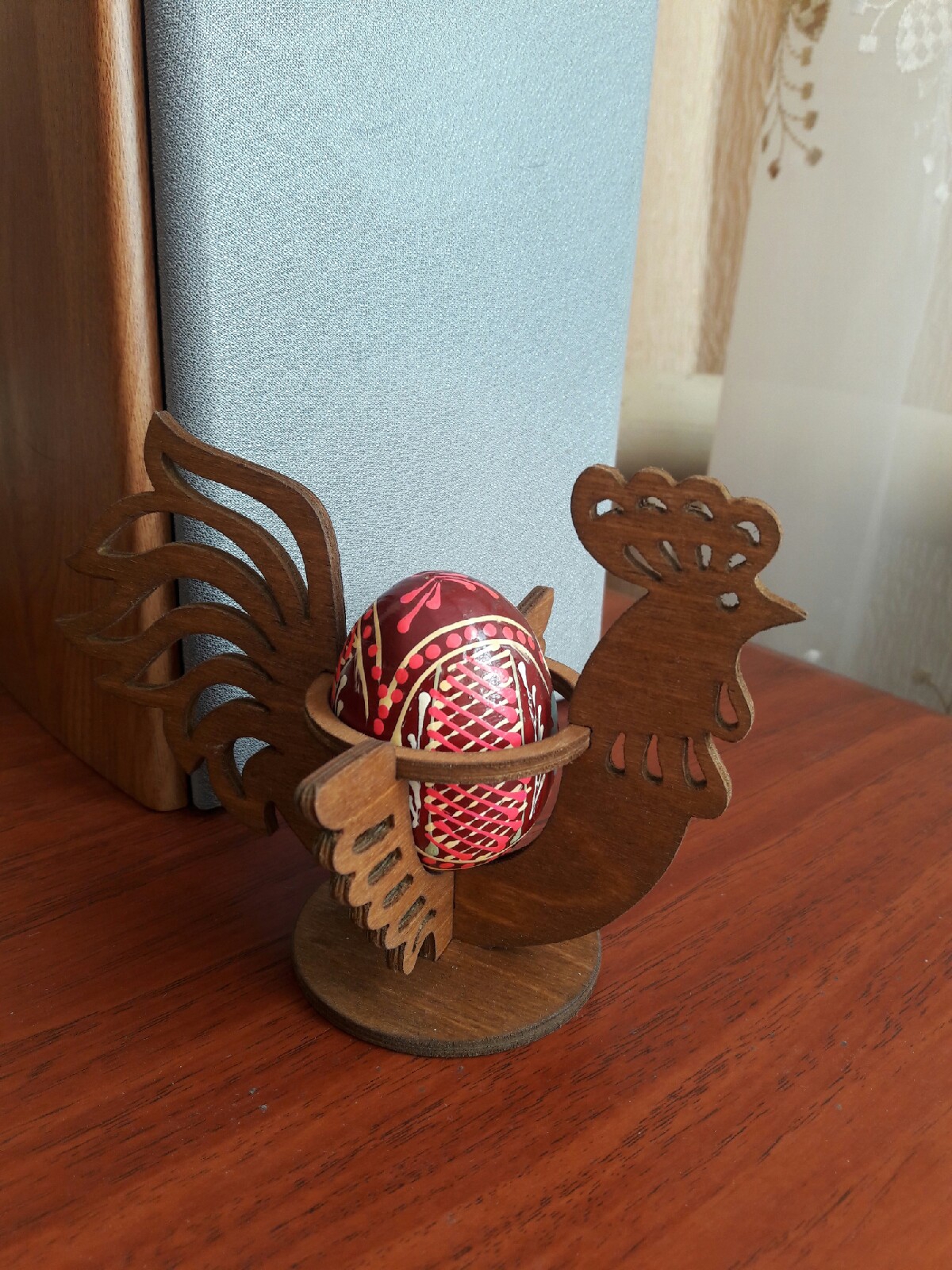 طرح جا تخم مرغ و مرغ و خروس مناسب برای استفاده در دستگاه های cnc چوب و cnc لیزر - laser cut easter chicken egg holder hen rooster egg stand cdr file