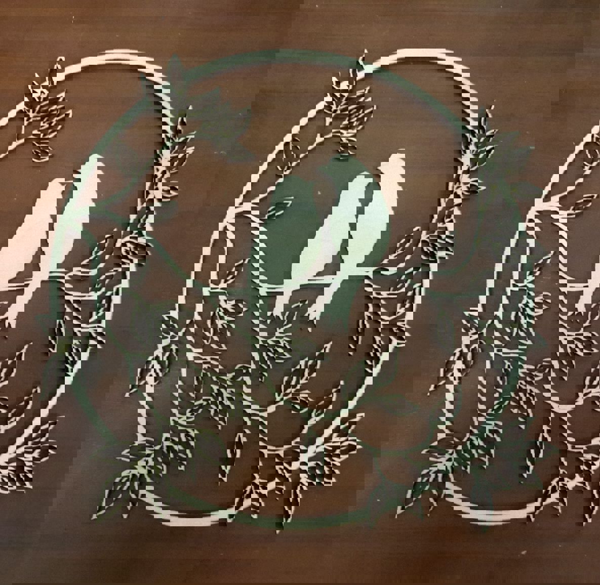 طرح پرندگان روی شاخه مناسب برای استفاده در دستگاه های cnc چوب و cnc لیزر - laser cut birds on branch decor cdr file