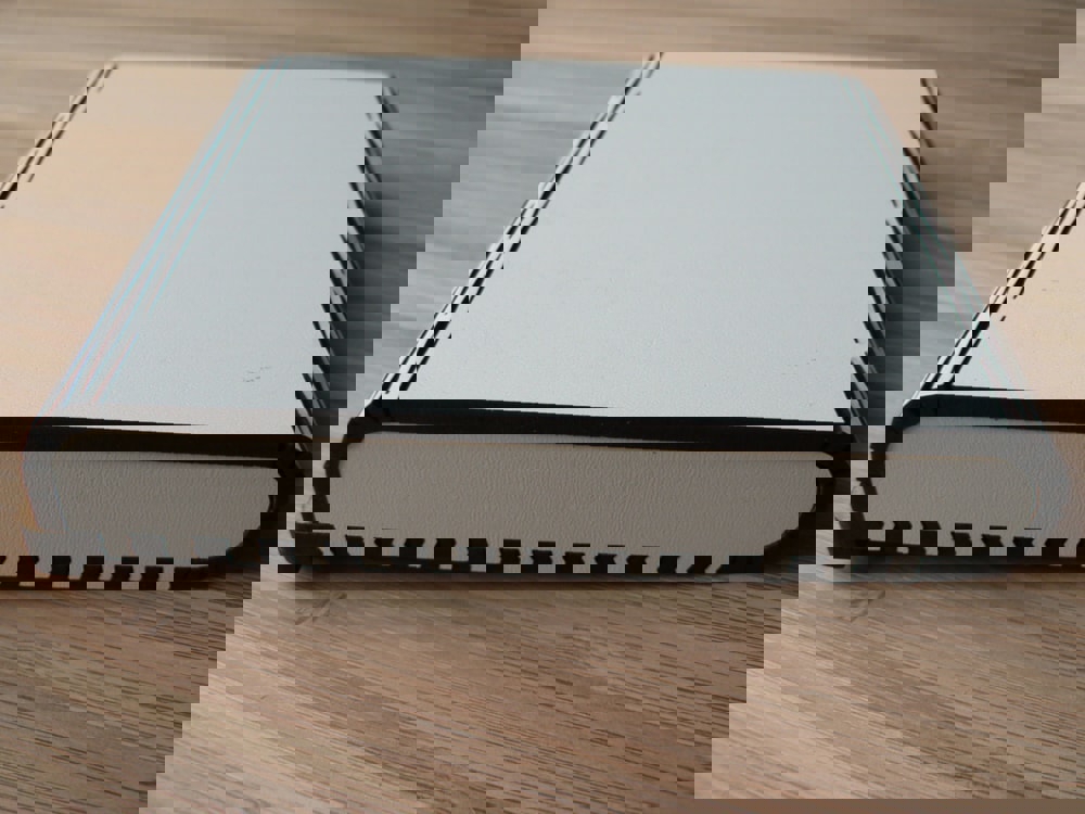 طرح جعبه جواهرات چوبی با لولای متحرک، مناسب برای استفاده در دستگاه های cnc چوب و cnc لیزر - laser cut wooden jewelry box with living hinges cdr file