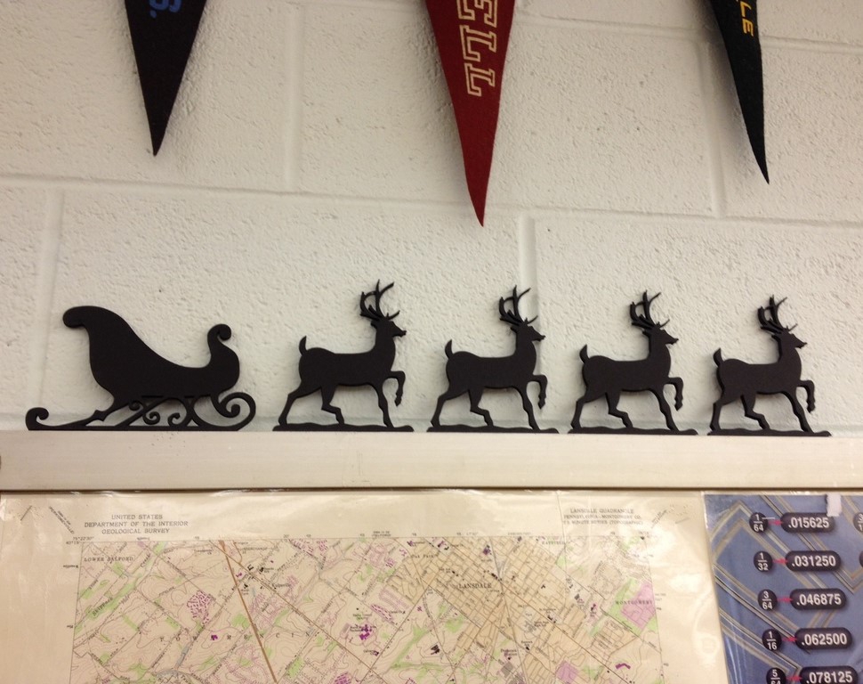 طرح سورتمه گوزن شمالی کریسمس بابانوئل، dwg مناسب برای استفاده در دستگاه های cnc چوب و cnc لیزر - laser cut santa sleigh reindeer christmas decor dwg file