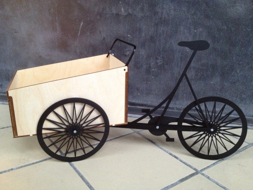 طرح دوچرخه کریستینیا مناسب برای استفاده در دستگاه های cnc چوب و cnc لیزر - laser cut christiania bike dxf file
