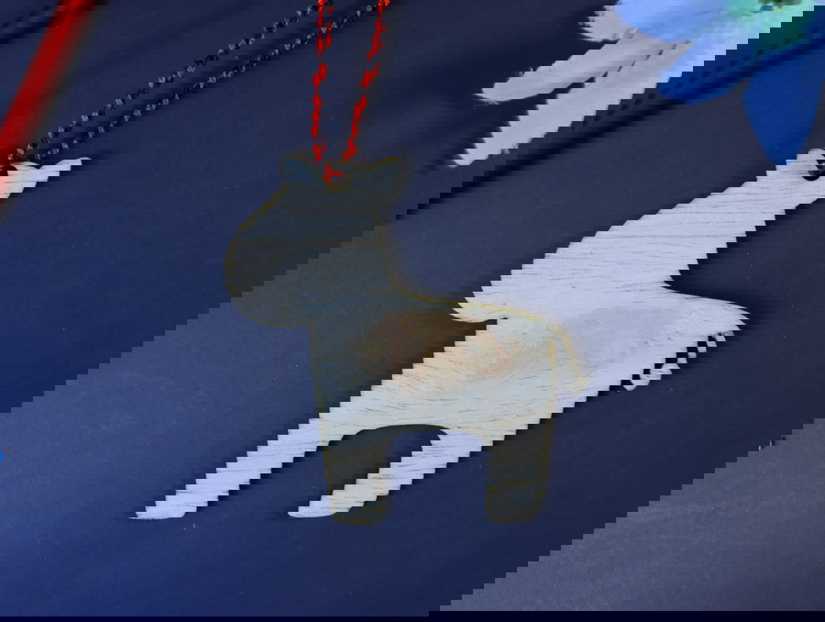 طرح چوب زبرا ناتمام مناسب برای استفاده در دستگاه های cnc چوب و cnc لیزر - laser cut zebra unfinished wood cutout shape cdr file