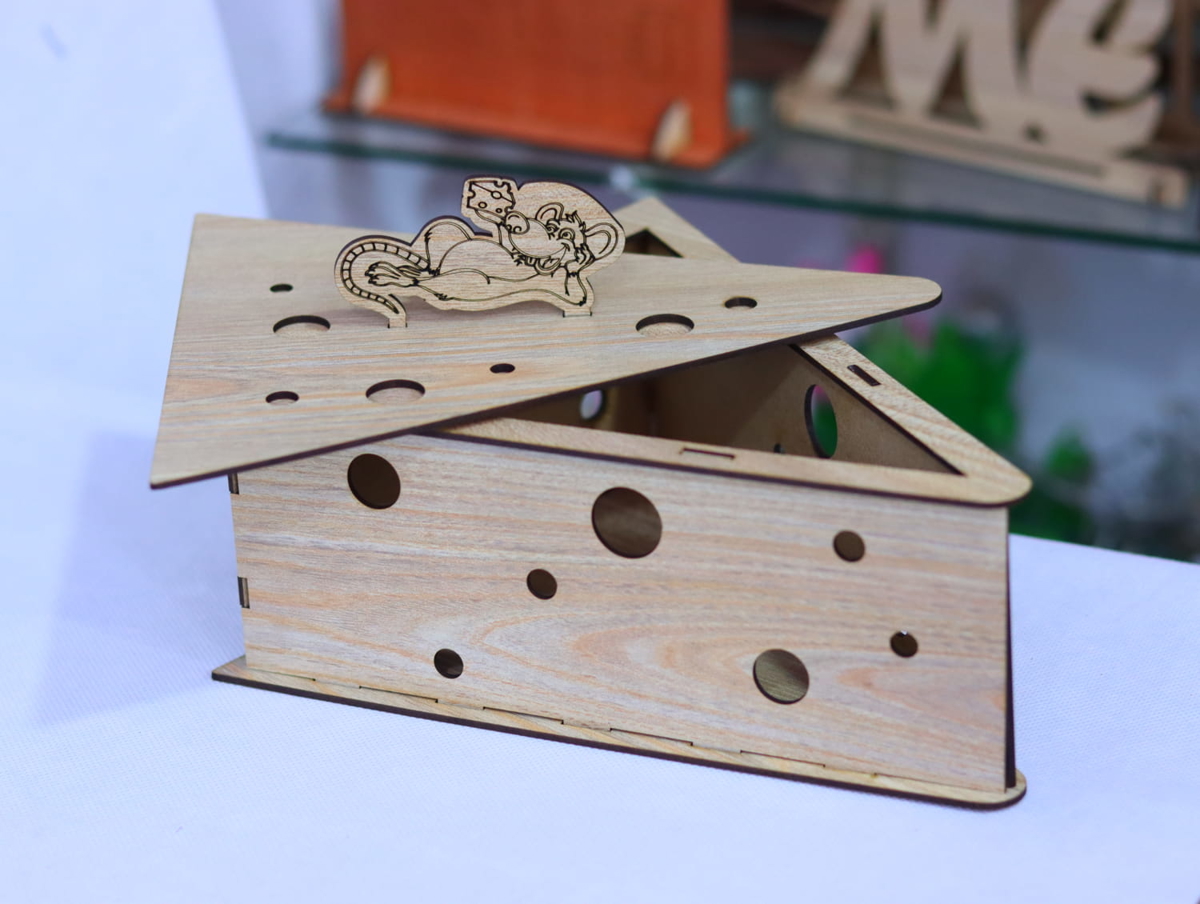 طرح جعبه پنیر موش mdf 3mm مناسب برای استفاده در دستگاه های cnc چوب و cnc لیزر - laser cut mouse cheese box mdf 3mm cdr file
