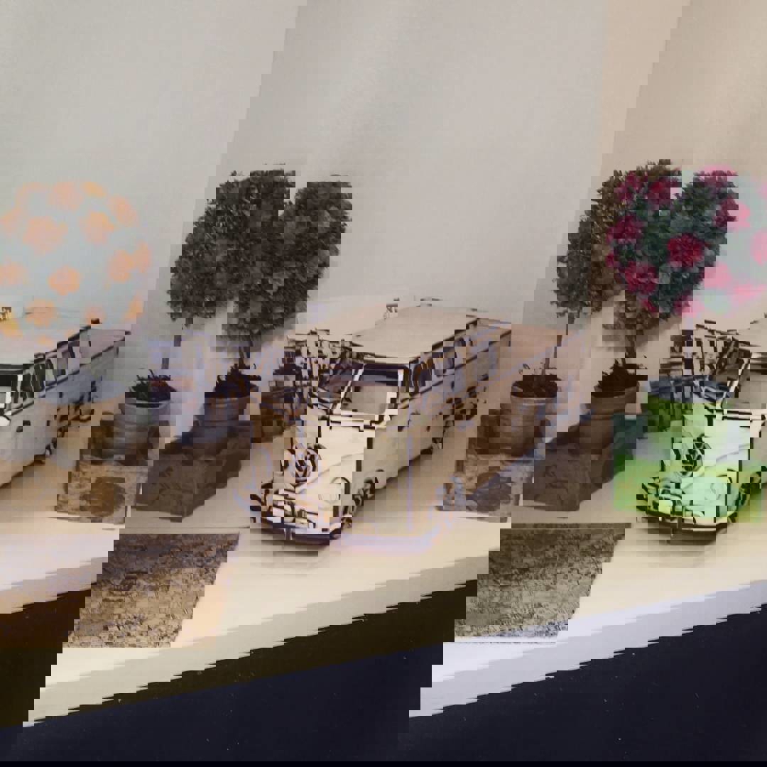 طرح پازل فولکس واگن وانت کومبی 1 مناسب برای استفاده در دستگاه های cnc چوب و cnc لیزر - vw volkswagen pickup kombi 1 puzzle cdr file