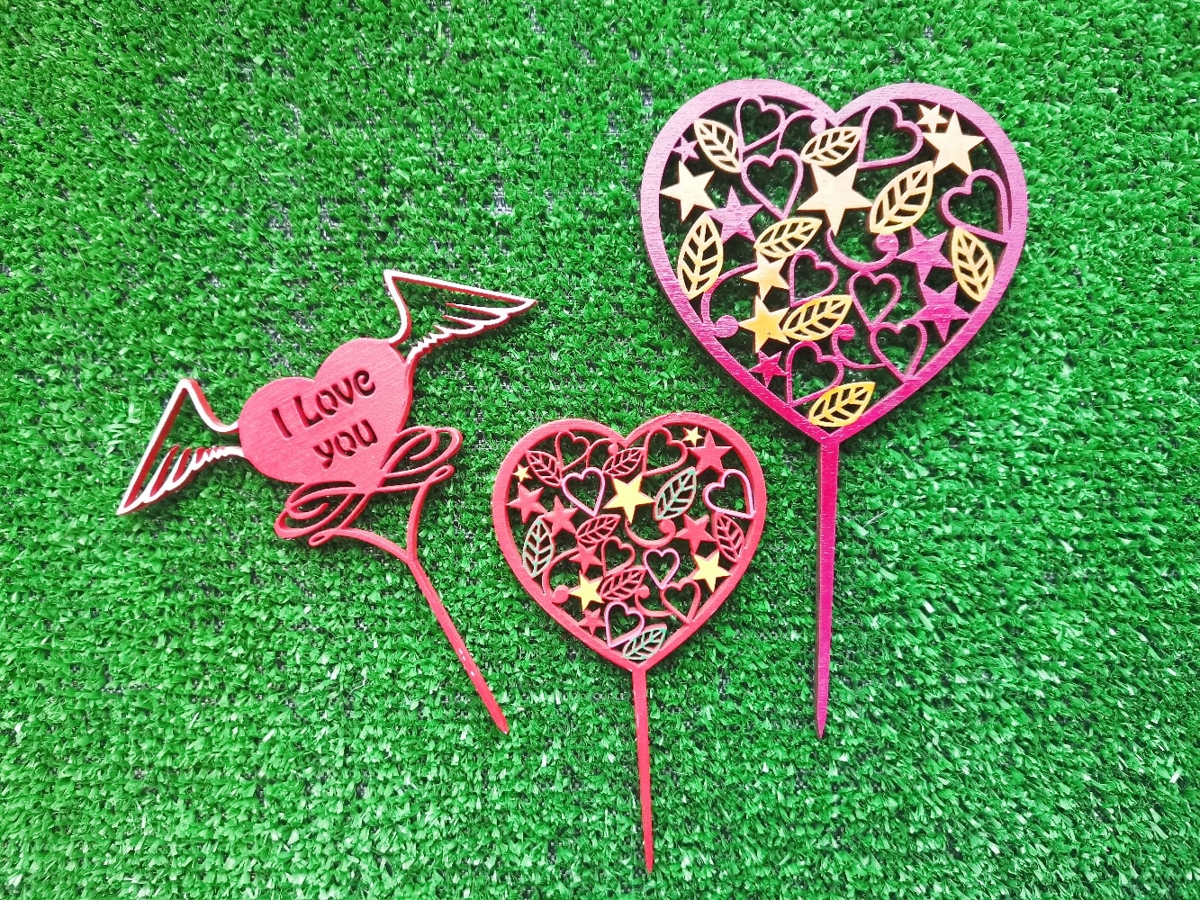 طرح رویه کیک دوستت دارم مناسب برای استفاده در دستگاه های cnc چوب و cnc لیزر - laser cut love you cake topper cdr file