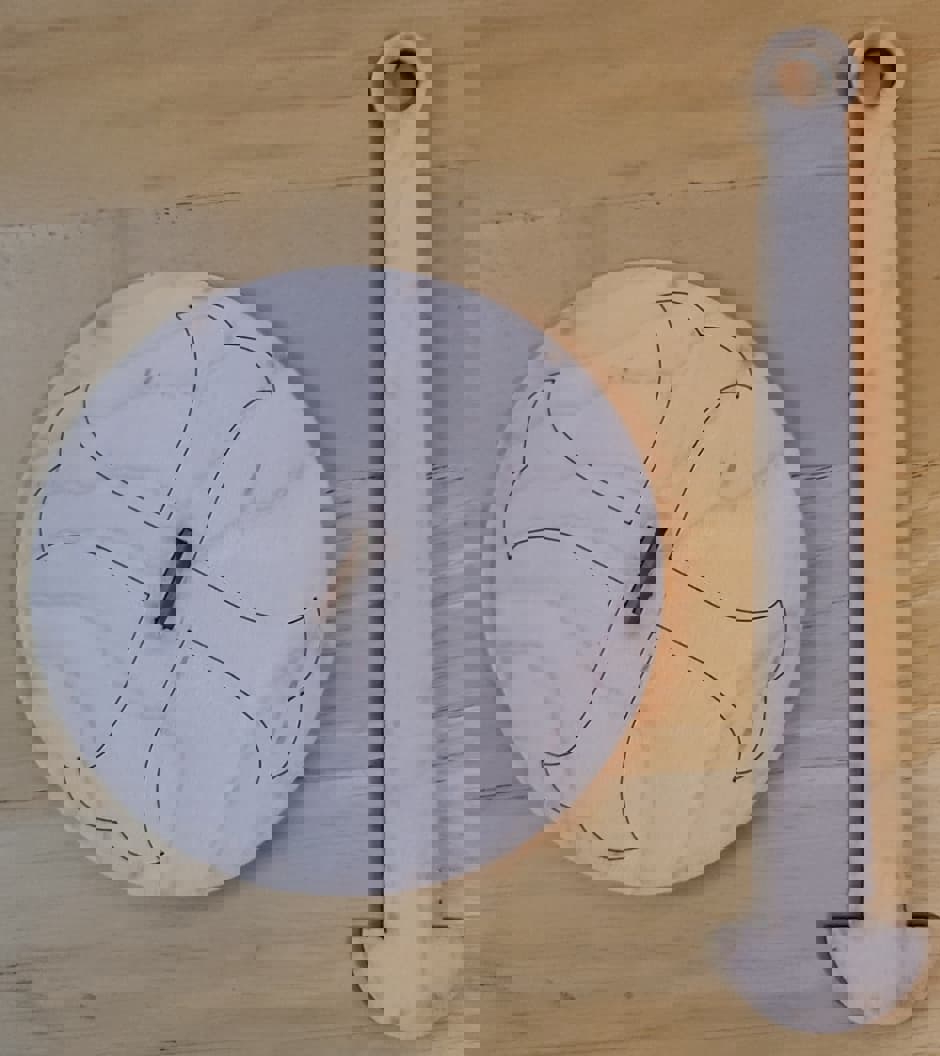 طرح برای آویز و نگهدارنده توپی کاموای مناسب برای استفاده در دستگاه های cnc چوب و cnc لیزر - laser cut yarn ball dangle holder svg file