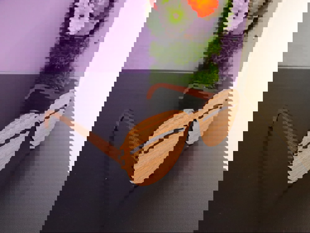 طرح عینک آفتابی چوبی و ضخامت ۳ میلی‌متر مناسب برای استفاده در دستگاه های cnc چوب و cnc لیزر - laser cut wooden sunglasses 3mm dxf file