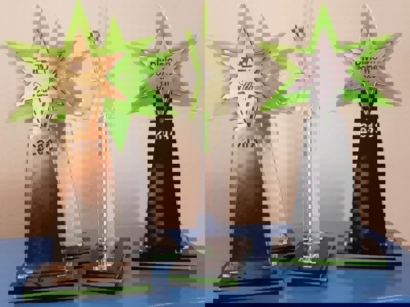 طرح تندیس مناسب برای استفاده در دستگاه های cnc چوب و cnc لیزر - laser cut trophy cdr file