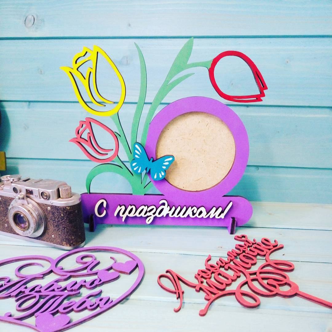 طرح قاب روز زن ۸ مارس مناسب برای استفاده در دستگاه های cnc چوب و cnc لیزر - 8 march womens day frame cdr file