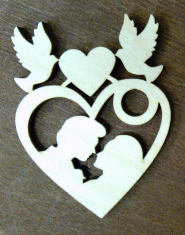 طرح قلب کبوتر برای روز ولنتاین مناسب برای استفاده در دستگاه های cnc چوب و cnc لیزر - laser cut couple pigeon heart valentines day decor cdr file