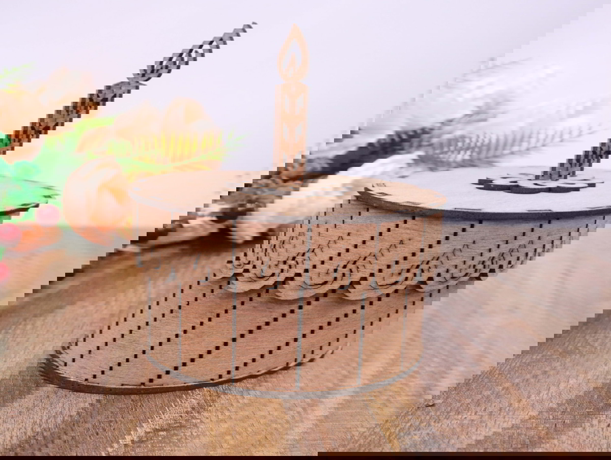 طرح جعبه کیک به شکل 3 میلی‌متر مناسب برای استفاده در دستگاه های cnc چوب و cnc لیزر - laser cut cake shaped box 3mm cdr file