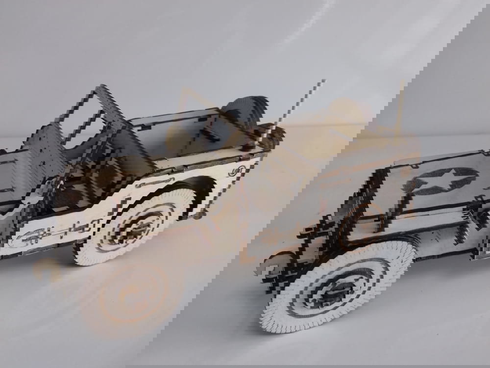 طرح سه بعدی جیپ مناسب برای استفاده در دستگاه های cnc چوب و cnc لیزر - laser cut jeep 3d cdr file