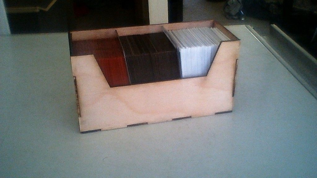 طرح جعبه کارت بازی کلکسیونی مناسب برای استفاده در دستگاه های cnc چوب و cnc لیزر - laser cut collectible card game deck box dxf file