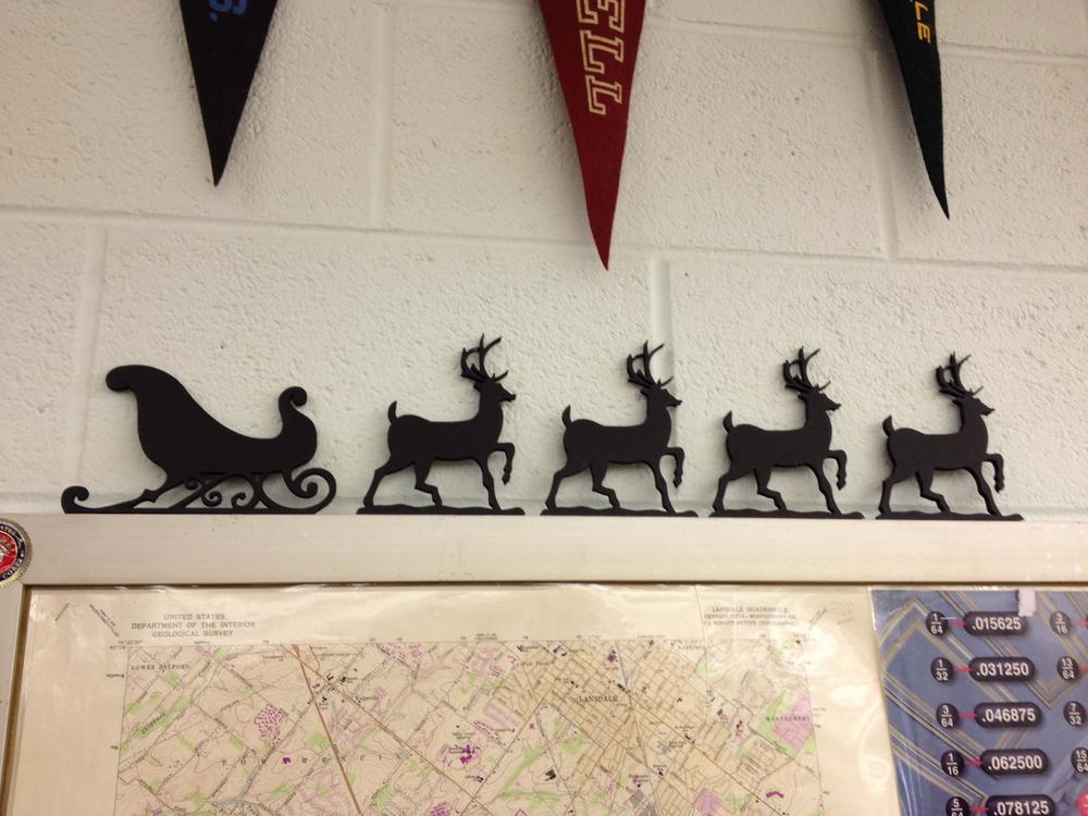 طرح گوزن شمالی سورتمه بابانوئل برای تزئینات کریسمس مناسب برای استفاده در دستگاه های cnc چوب و cnc لیزر - laser cut santa sleigh reindeer christmas decoration dxf file