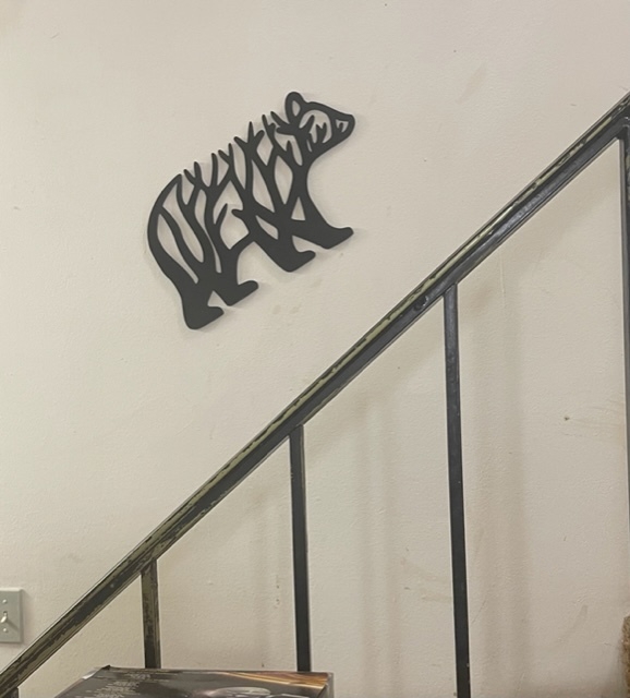 طرح خرس روی دیوار مناسب برای استفاده در دستگاه های cnc چوب و cnc لیزر - laser cut bear wall art cdr file