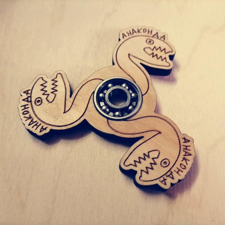 طرح اسپینر مناسب برای استفاده در دستگاه های cnc چوب و cnc لیزر - laser cut fidget spinner cdr file