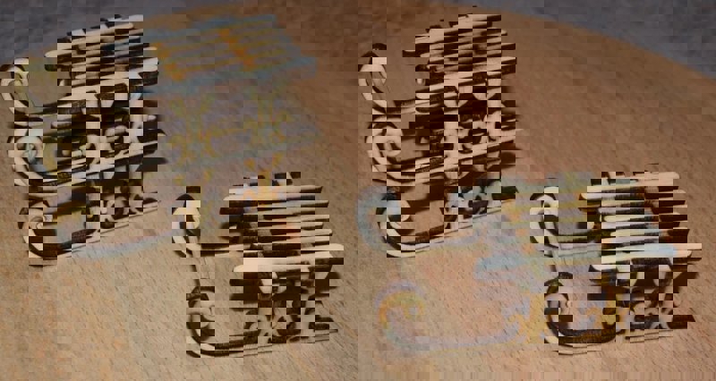 طرح سورتمه چوبی کوچک مناسب برای استفاده در دستگاه های cnc چوب و cnc لیزر - laser cut small wood sleigh dxf file