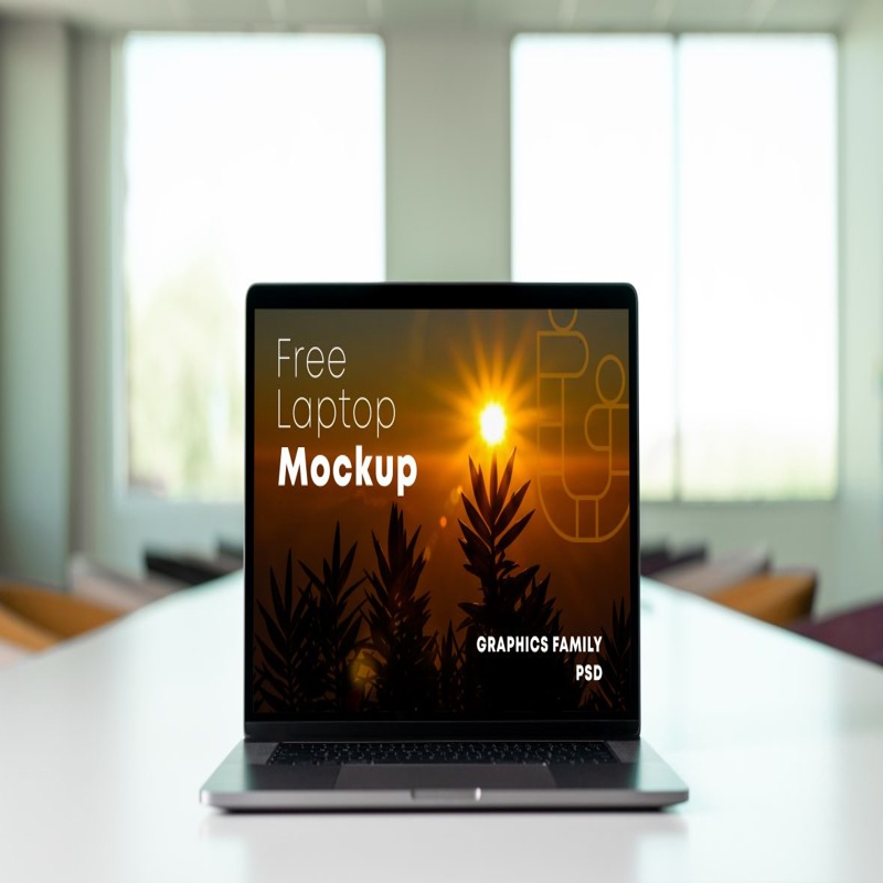 فایل ماکت طراحی صفحه نمایش لپ تاپ - Laptop Screen Design Mockup