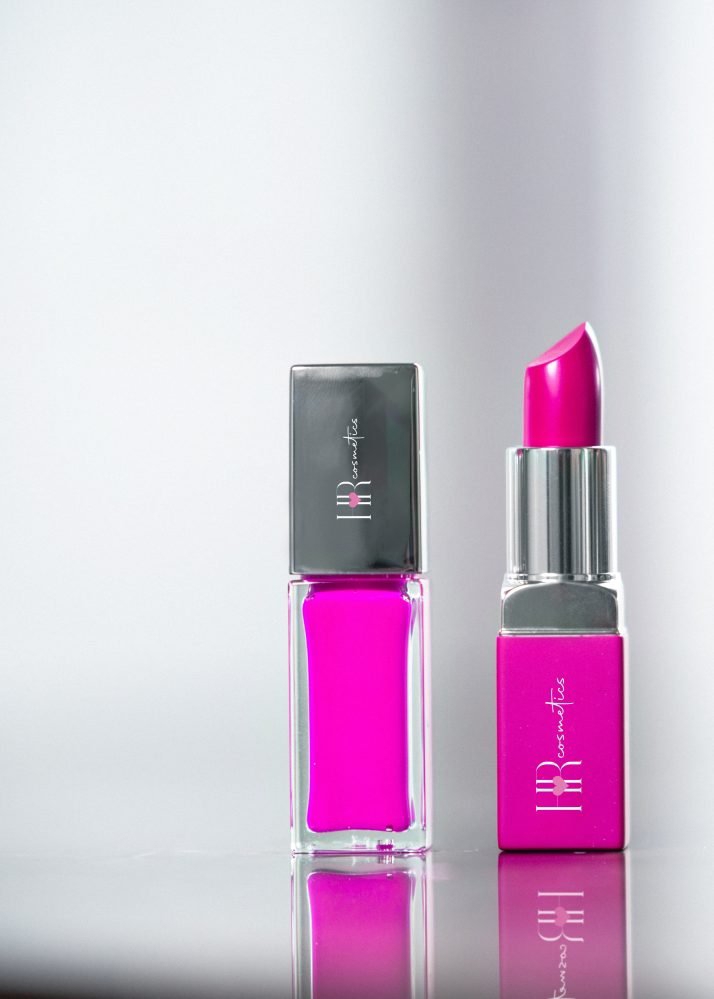فایل ماکت برند رژ لب و لاک ناخن - Lipstick & Nail Polish Branding Mockup