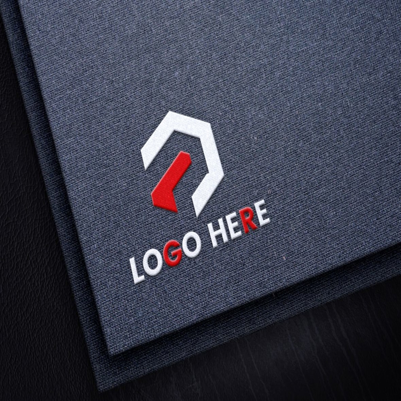 فایل موکاپ لوگو واقع‌گرایانه روی پارچه - Realistic Logo Mockup On Fabric