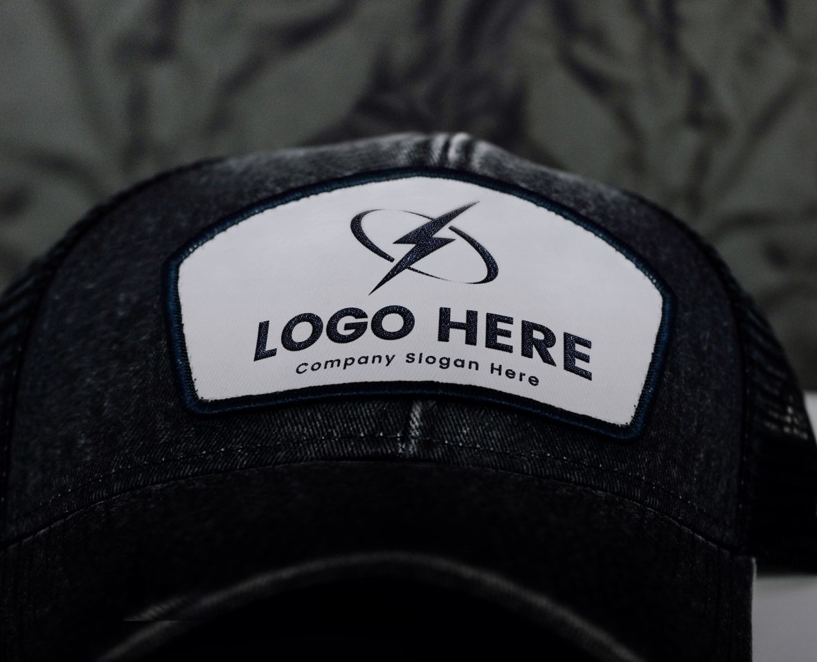 فایل موکاپ لوگو کلاه سیاه - Black Hat Logo Mockup