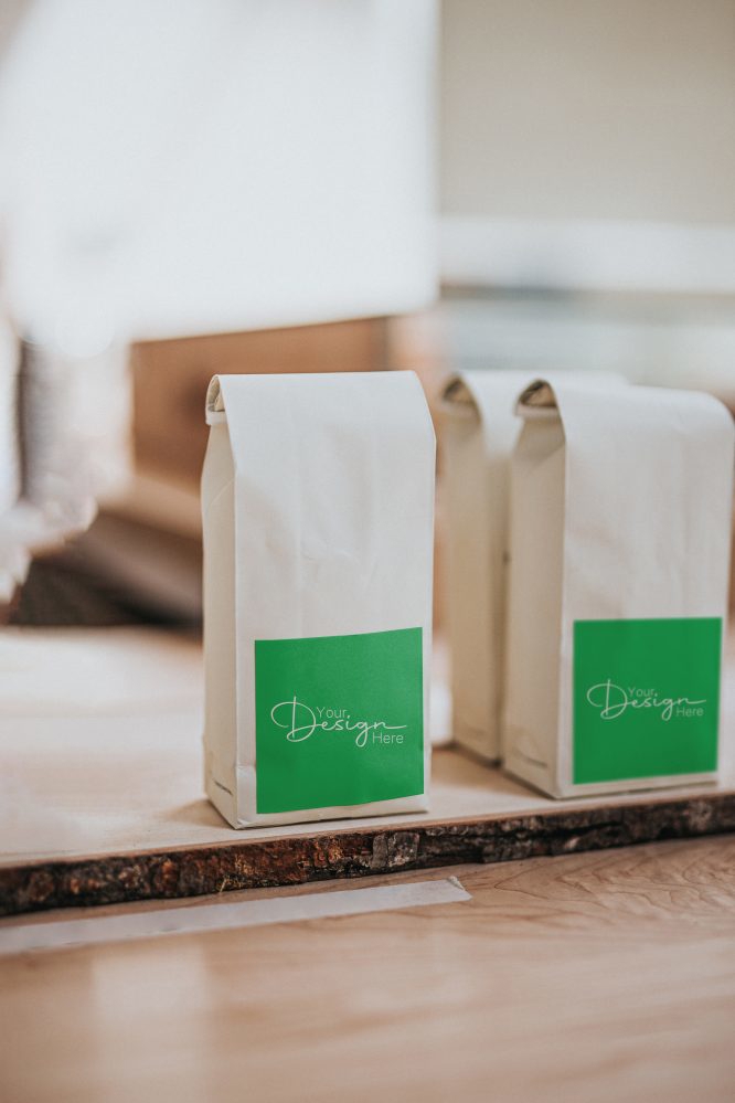 فایل ماکت طراحی برچسب کیسه کاغذی سازگار با محیط زیست - Eco-friendly Paper Bag Sticker Design Mockup