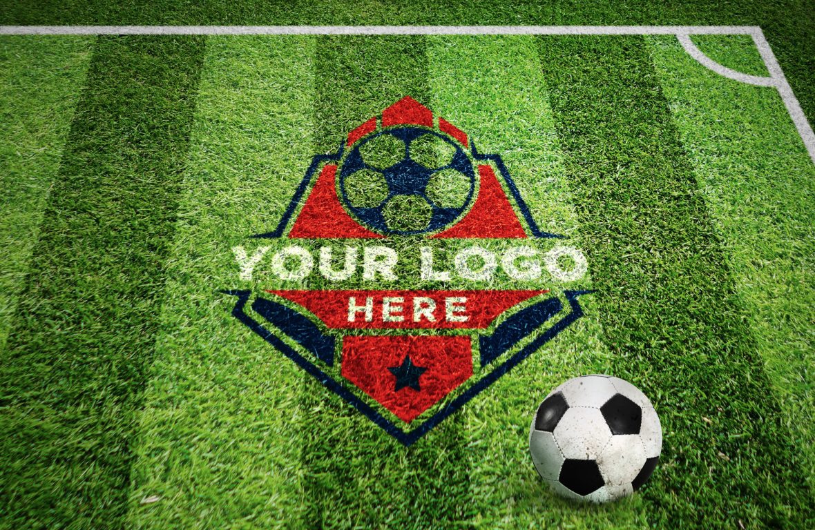 فایل موکاپ لوگو فتوشاپ چمن زمین فوتبال - Football Field Grass Photoshop Logo Mockup