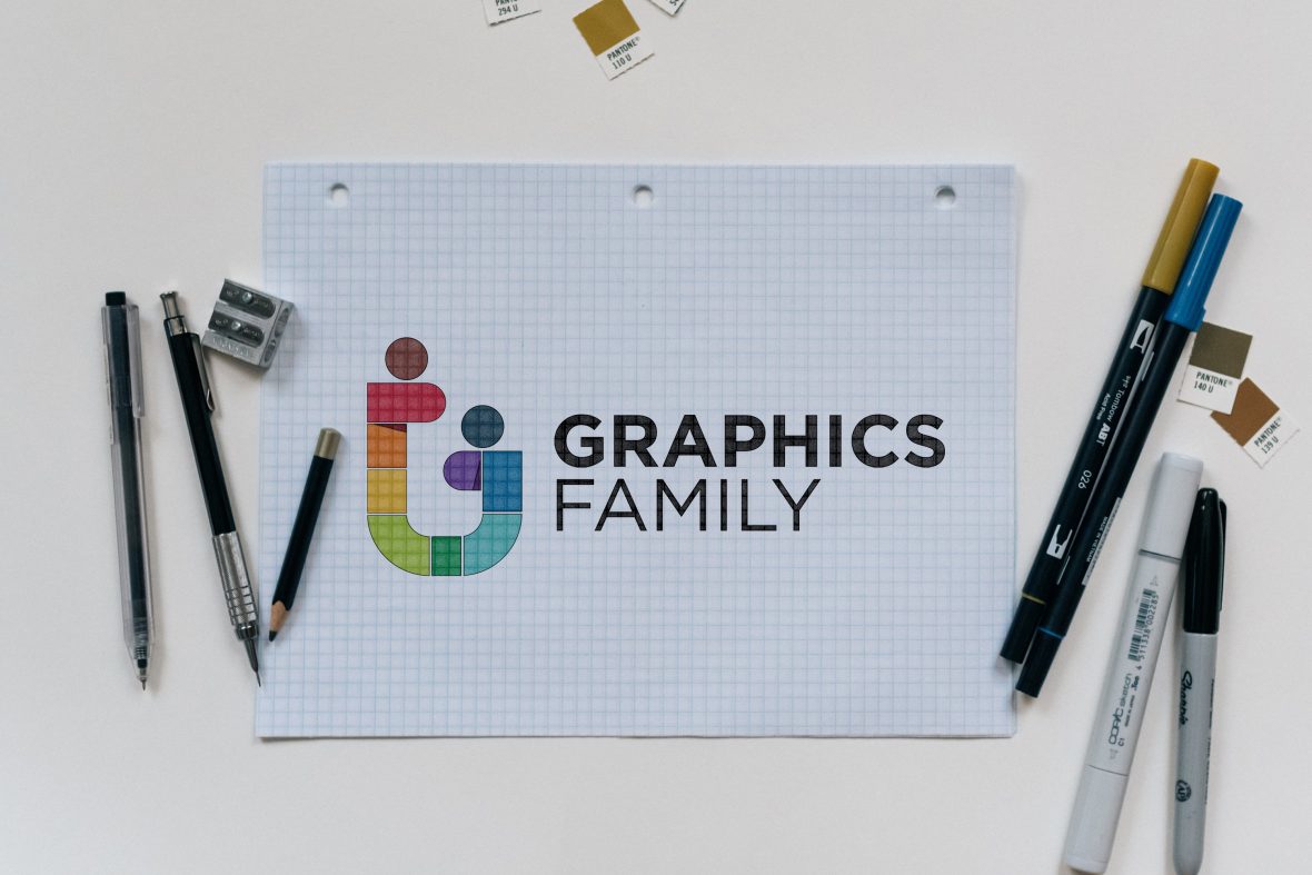 فایل موکاپ لوگو رنگی کاغذی شبکه‌ای - Grid Paper Colored Logo Mockup